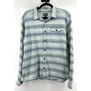Patagonia Fjord Flannel Button Down Shirt Men's Size M Blue